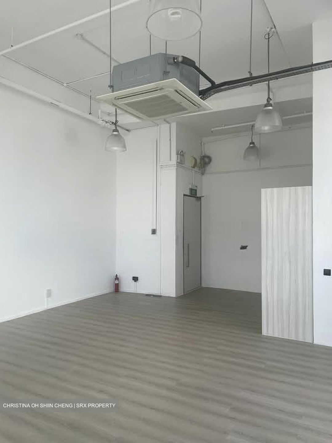 Ct Hub 2 (D12), Office #569180261